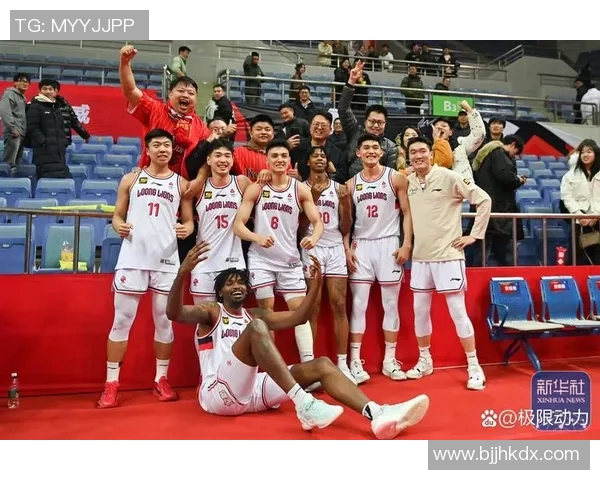 火箭队与中国男篮的精彩对决展现篮球魅力与团队精神的巅峰较量